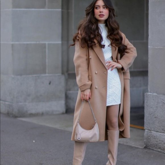 Zara Wool Blend Coat with Gold Buttons - Picture 9 of 13